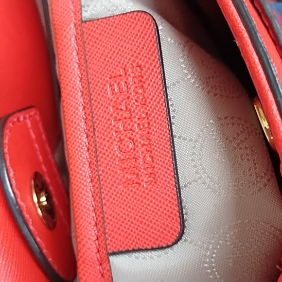 Michael Kors Red Large Hamilton Lock Tote Hobo Bag - Picture 10 of 14